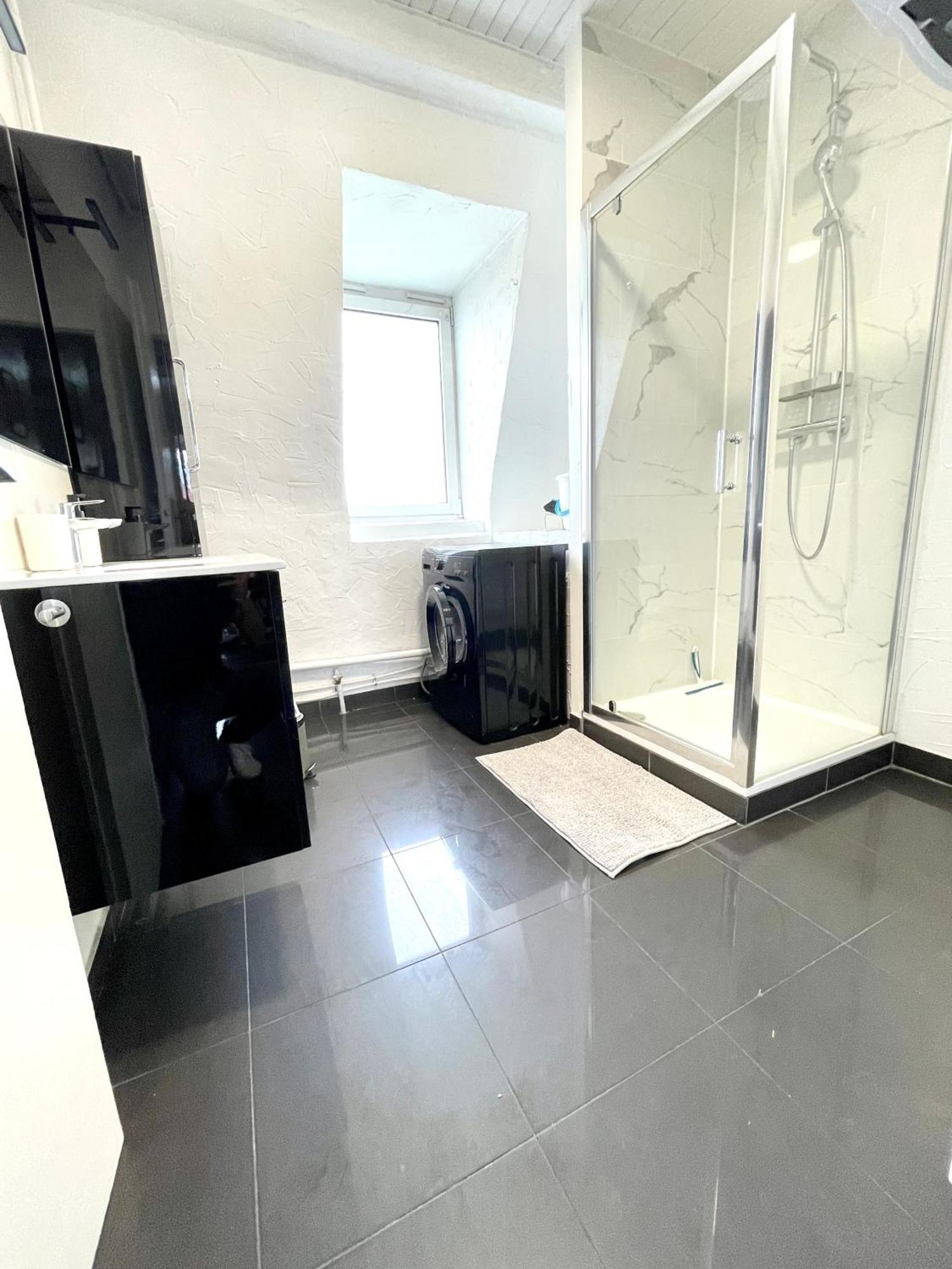 Appartement Duplex 90M2 - 3 Chambres - ミュルーズ エクステリア 写真