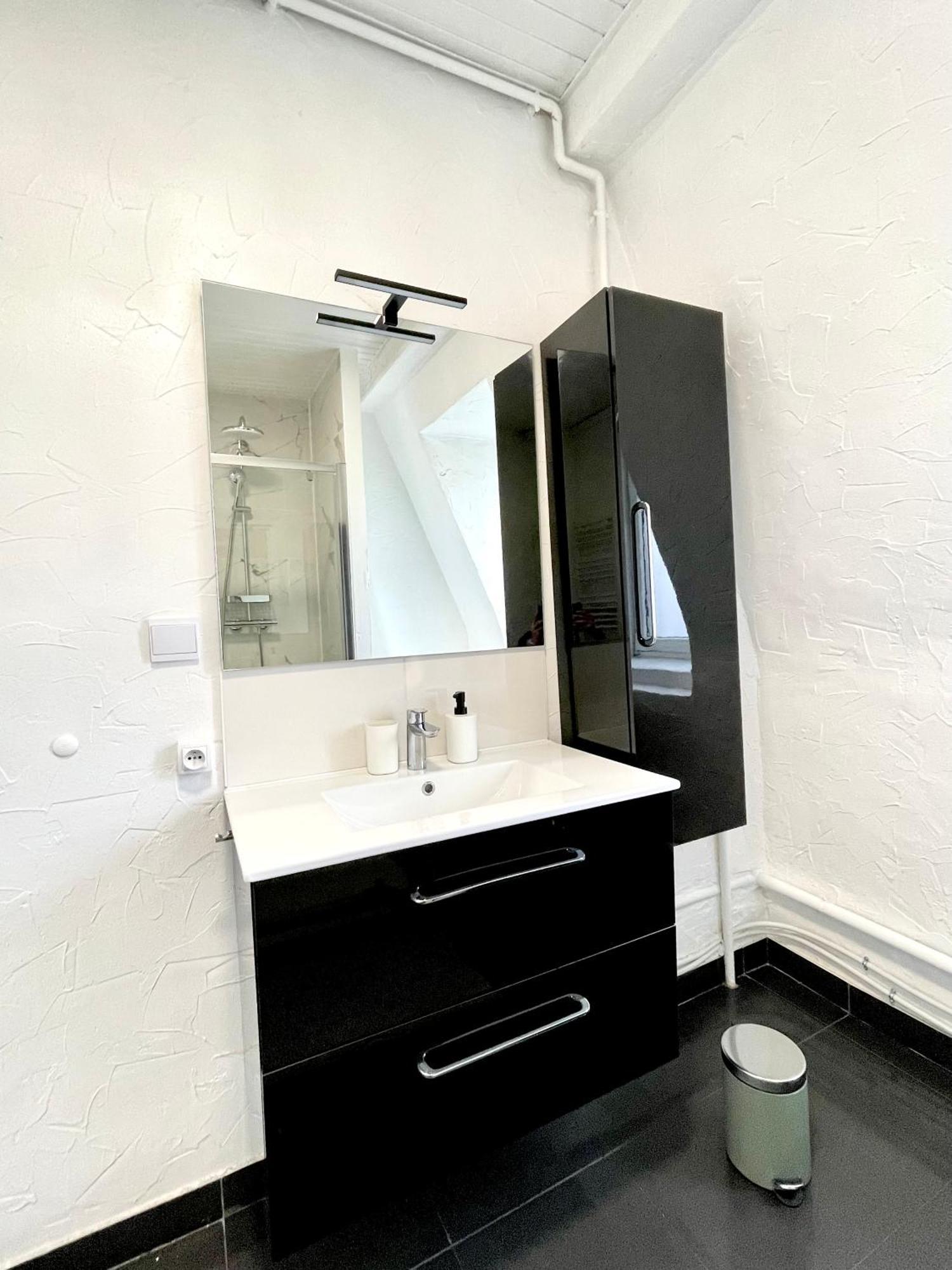Appartement Duplex 90M2 - 3 Chambres - ミュルーズ エクステリア 写真